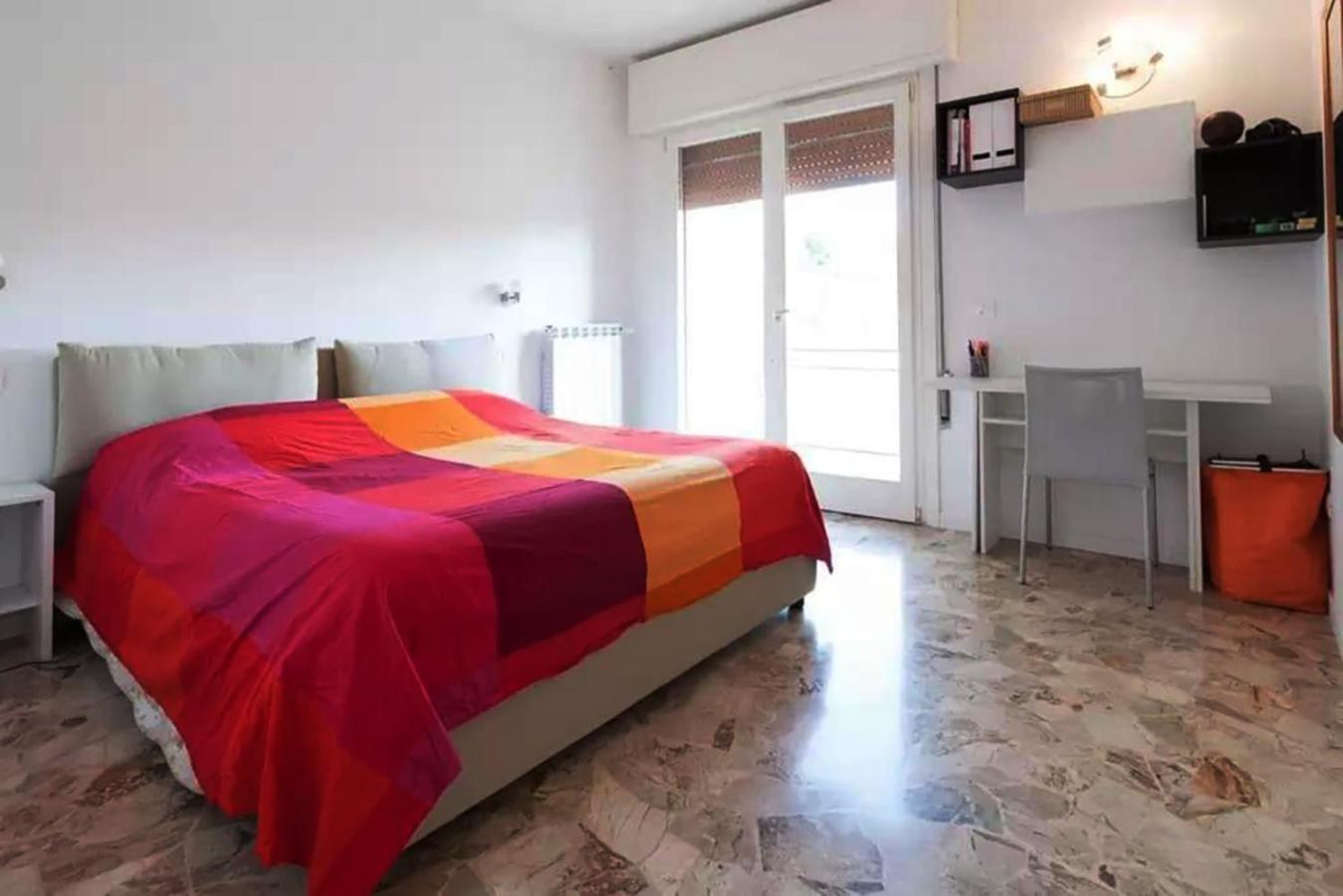 A Soli 15 Minuti Da Venezia Bus Sotto Casa Mestre Eksteriør billede